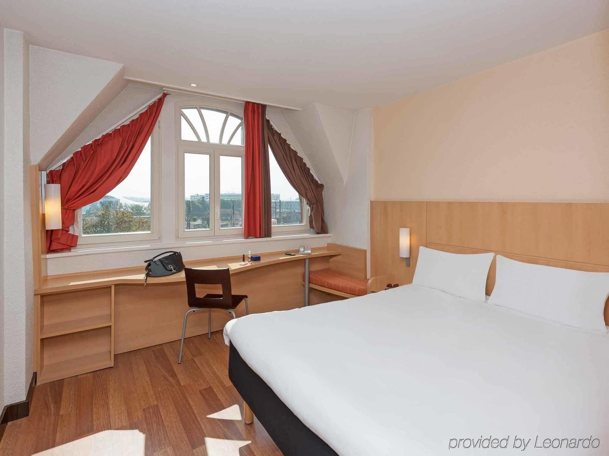 Ibis Metz Centre Gare Hotel Ngoại thất bức ảnh